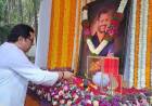 राज ठाकरे यांनी स्वर्गीय लक्ष्मण जगतापांच्या कुटुंबीयांची घेतली भेट