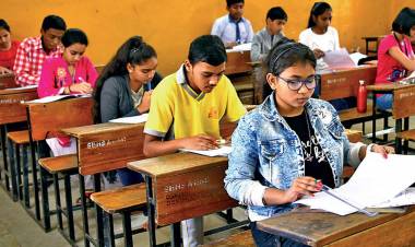दहावी-बारावीच्या परिक्षेबाबत शिक्षण मंडळानं ‘हा’ मोठा निर्णय